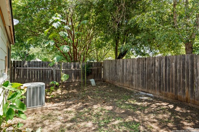 6248 Valley Queen, San Antonio, TX 78250