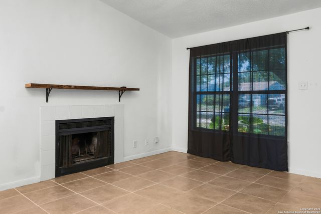 6248 Valley Queen, San Antonio, TX 78250