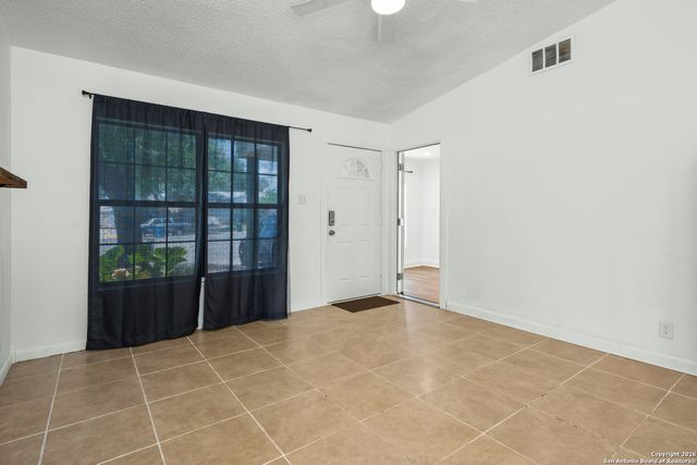 6248 Valley Queen, San Antonio, TX 78250