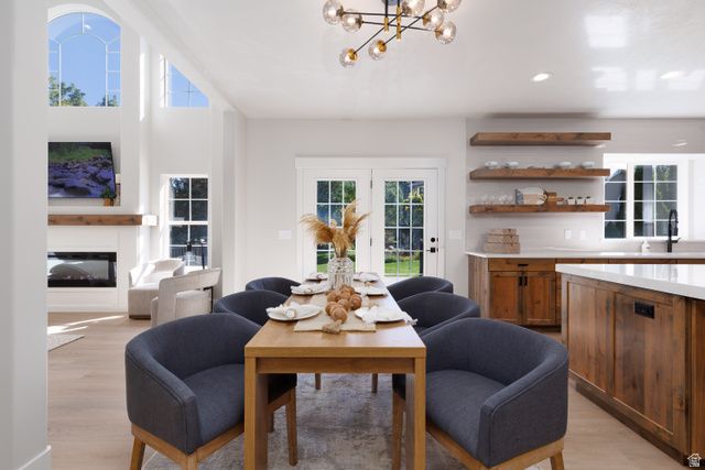 691 E KINGS PEAK CV, Draper, UT 84020