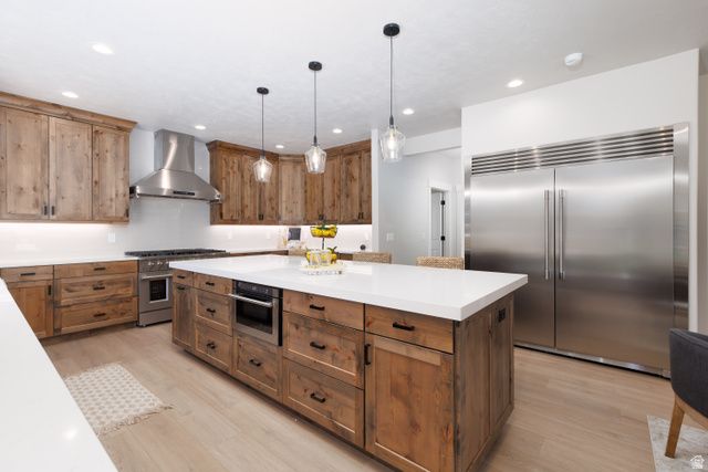691 E KINGS PEAK CV, Draper, UT 84020