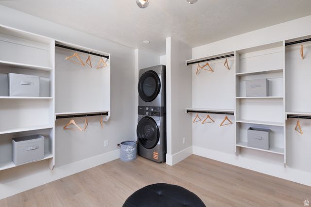 691 E KINGS PEAK CV, Draper, UT 84020