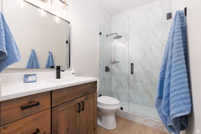 691 E KINGS PEAK CV, Draper, UT 84020