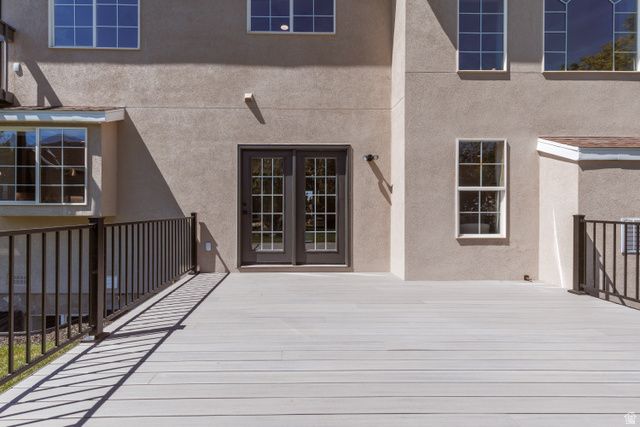691 E KINGS PEAK CV, Draper, UT 84020