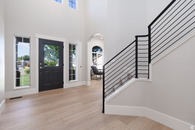 691 E KINGS PEAK CV, Draper, UT 84020