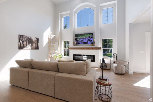 691 E KINGS PEAK CV, Draper, UT 84020