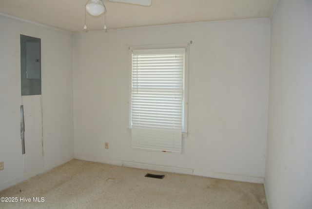 213 Russell Street, Beaufort, NC 28516