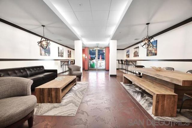 1435 India St 406, San Diego, CA 92101