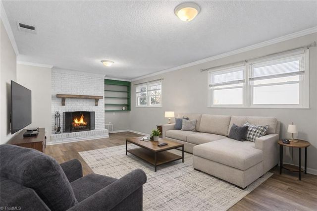 1029 Foxfire Road, Kernersville, NC 27284