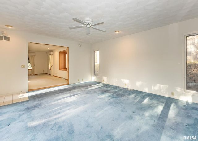 3332 16TH Street, Moline, IL 61265