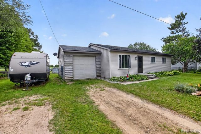 4855 Briggs Road, Otter Lake, MI 48464