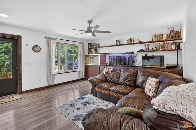 4855 Briggs Road, Otter Lake, MI 48464