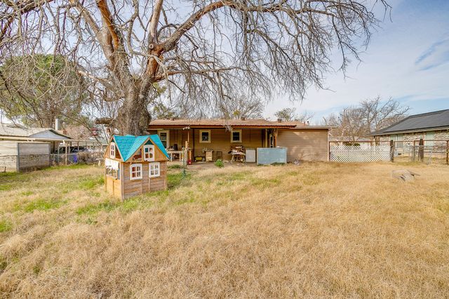 116 Westline Road, Azle, TX 76020