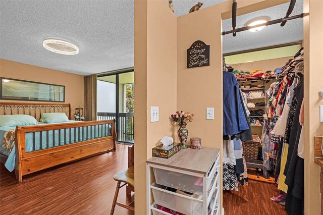2811 SW 87th Terrace 1201, Davie, FL 33328