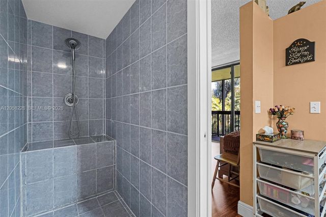 2811 SW 87th Terrace 1201, Davie, FL 33328
