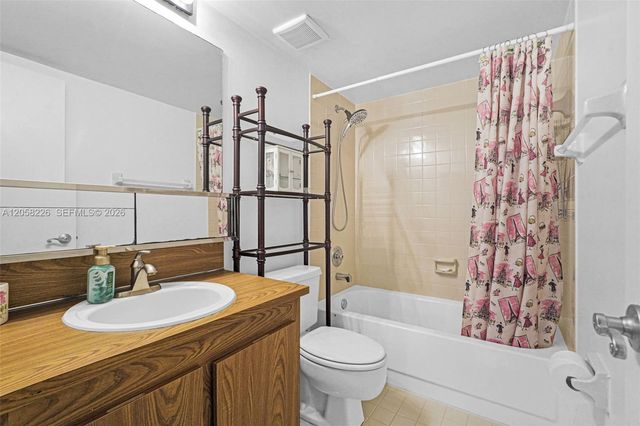 2811 SW 87th Terrace 1201, Davie, FL 33328