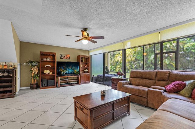 2811 SW 87th Terrace 1201, Davie, FL 33328