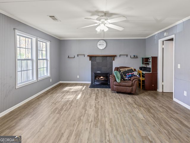 147 Briarwood Drive, Cleveland, GA 30528