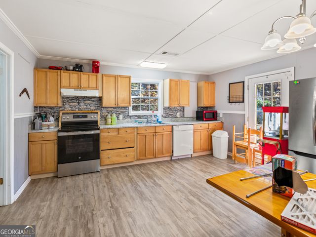 147 Briarwood Drive, Cleveland, GA 30528