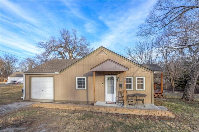 5127 Rinker Road, Kansas City, MO 64129