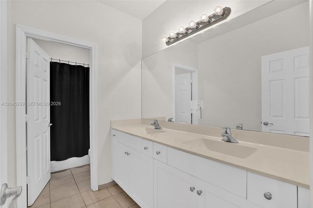 2502 NE 1st Street 0, Homestead, FL 33033