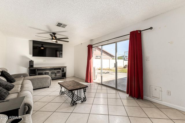 10207 N 51ST Drive, Glendale, AZ 85302