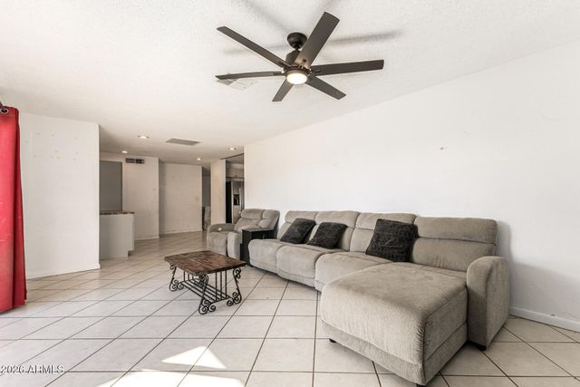 10207 N 51ST Drive, Glendale, AZ 85302