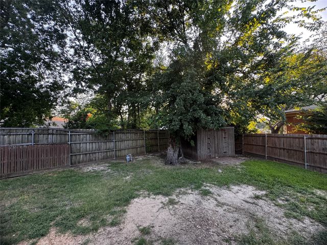 203 Joe White Street, Rockwall, TX 75087