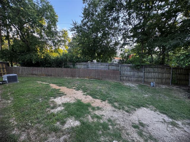 203 Joe White Street, Rockwall, TX 75087