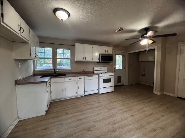 203 Joe White Street, Rockwall, TX 75087