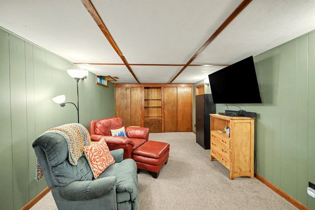 1308 Indian Rock Ln., Salina, KS 67401