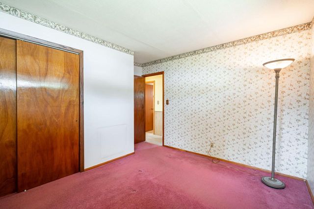 3239 S 54th STREET, Milwaukee, WI 53219
