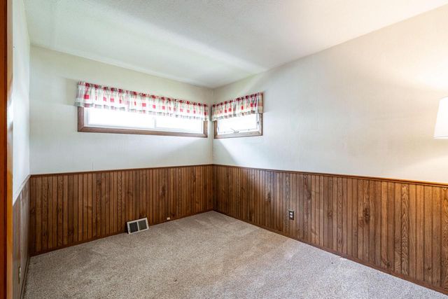 3239 S 54th STREET, Milwaukee, WI 53219