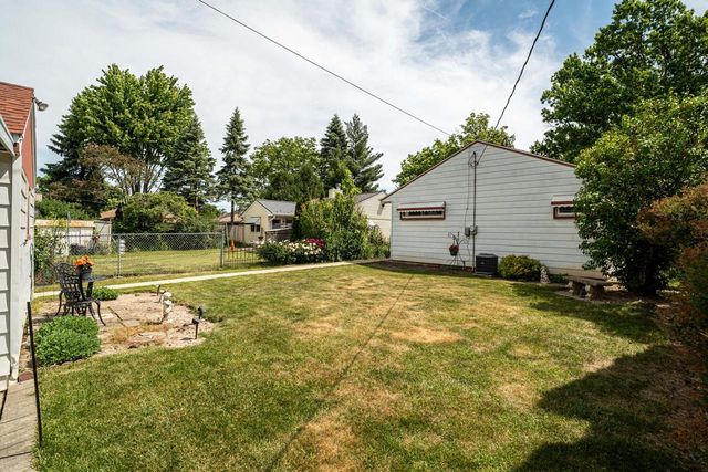 3239 S 54th STREET, Milwaukee, WI 53219