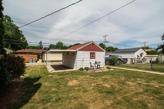 3239 S 54th STREET, Milwaukee, WI 53219