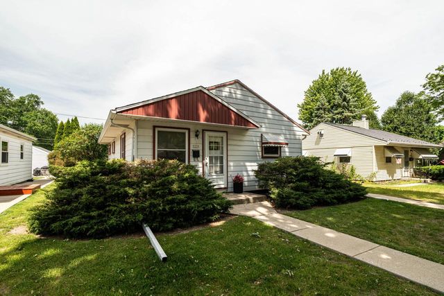 3239 S 54th STREET, Milwaukee, WI 53219