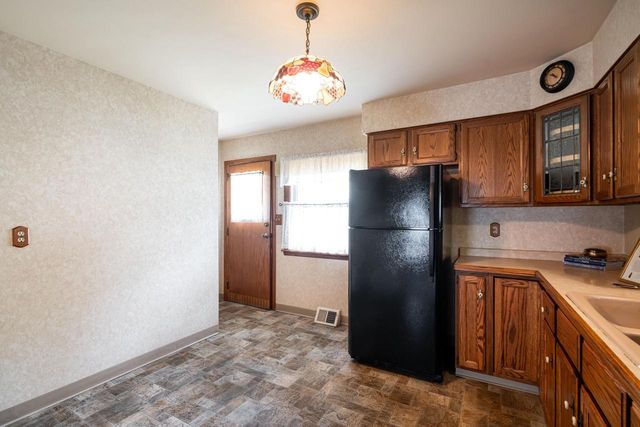 3239 S 54th STREET, Milwaukee, WI 53219