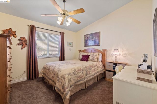 19891 Apple Valley Dr, Sonora, CA 95370