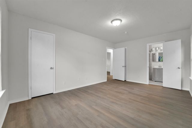 2630 Pasteur Avenue, Dallas, TX 75228