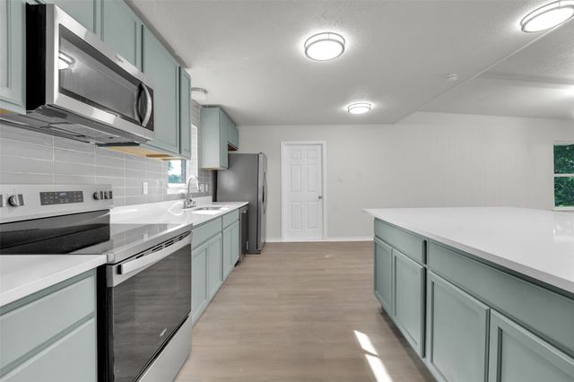2630 Pasteur Avenue, Dallas, TX 75228