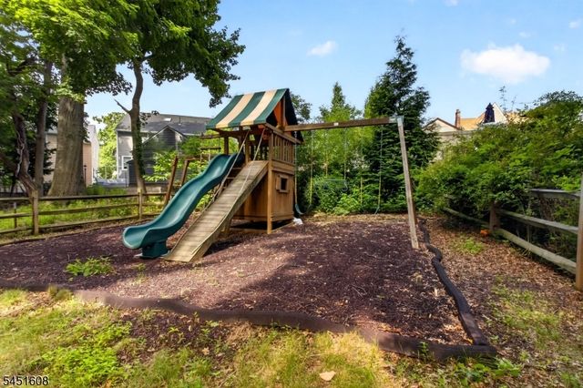 772 Broad St, Bloomfield Twp., NJ 07003