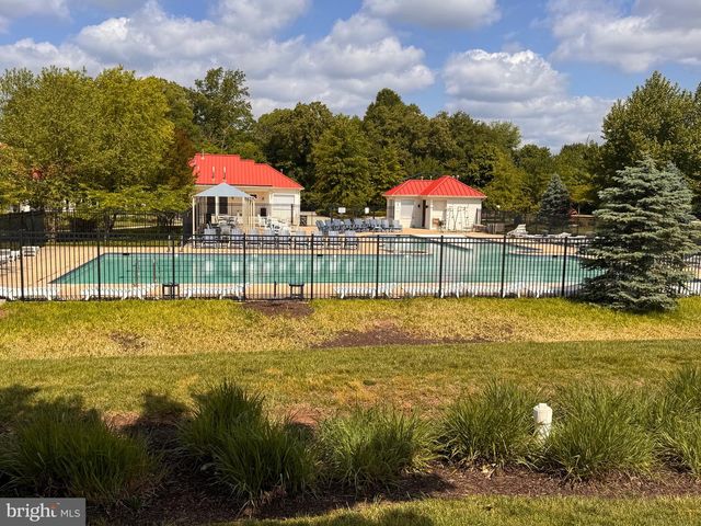 624 RAVENWOOD DR, Glen Burnie, MD 21060
