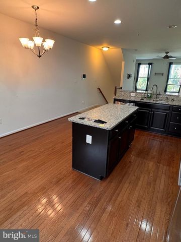 624 RAVENWOOD DR, Glen Burnie, MD 21060