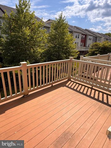624 RAVENWOOD DR, Glen Burnie, MD 21060