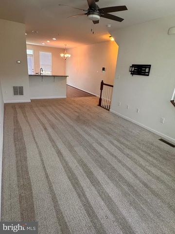 624 RAVENWOOD DR, Glen Burnie, MD 21060