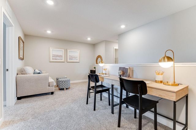 2065 Highview Terrace, Shakopee, MN 55379