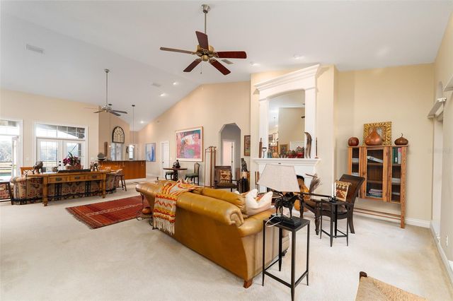 11715 NW 90TH AVENUE, Reddick, FL 32686