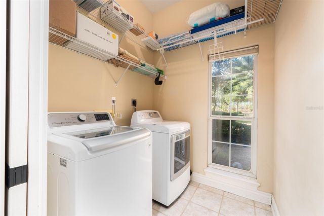 11715 NW 90TH AVENUE, Reddick, FL 32686