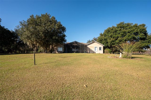 11715 NW 90TH AVENUE, Reddick, FL 32686