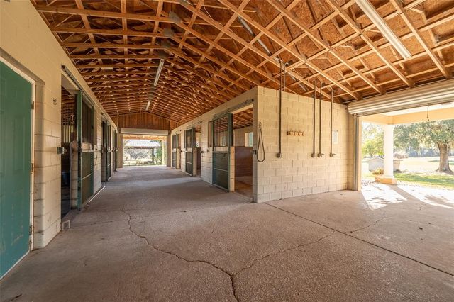 11715 NW 90TH AVENUE, Reddick, FL 32686